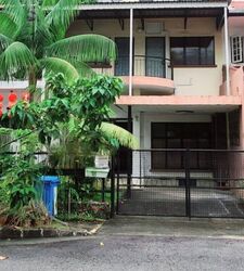 Mount Sinai Road (D10), Terrace #446686481